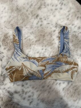 Aerie Tropical Scoop Neck Bikini Top (Small)